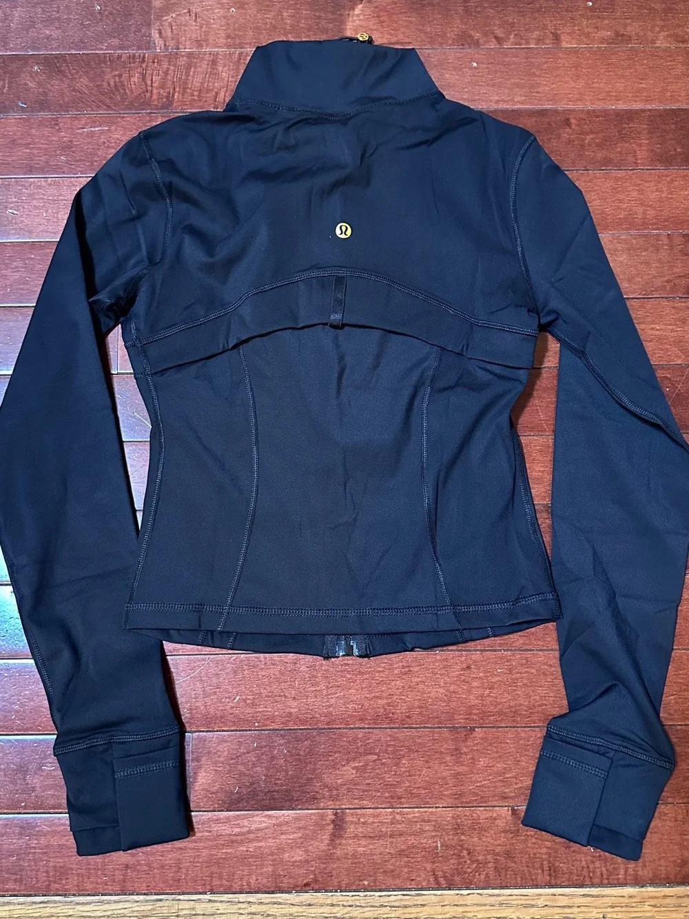 lululemon athletica Black Zip Jacket and High-Rise Leggings Set with Gold Accent - Picture 3 of 6